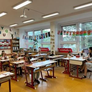 skola_pred_skolou2