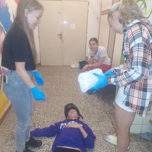 cerveny_kriz04